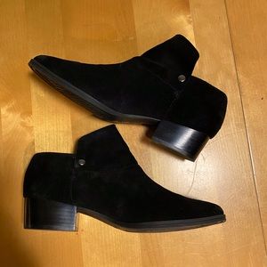 Aerosoles Diane Black Bootie